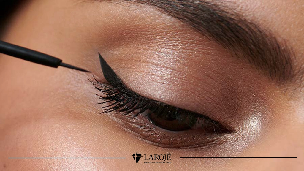 بازسازی خط چشم خشک