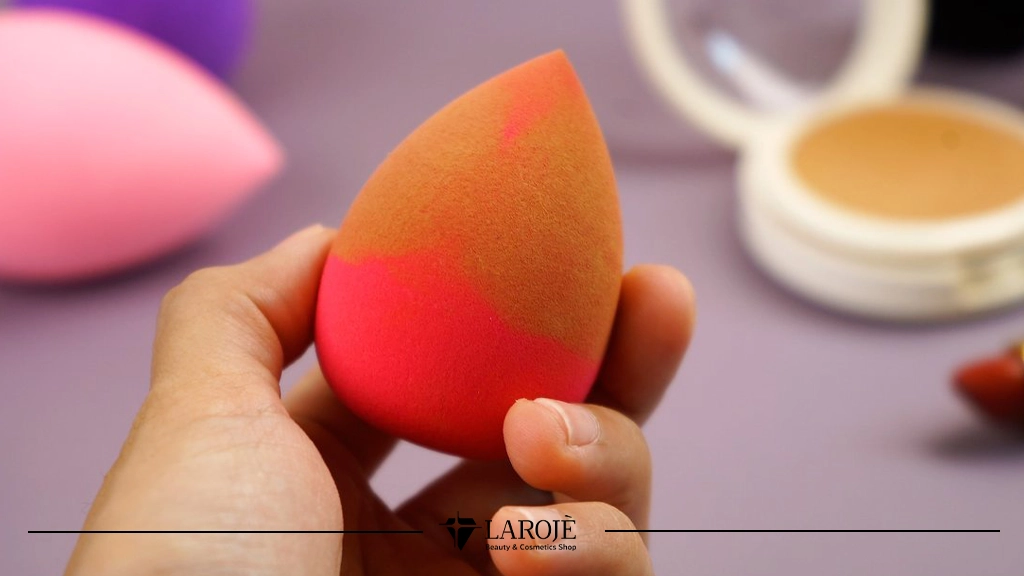 تمیز کردن اسفنج آرایشی-اسفنج کثیف