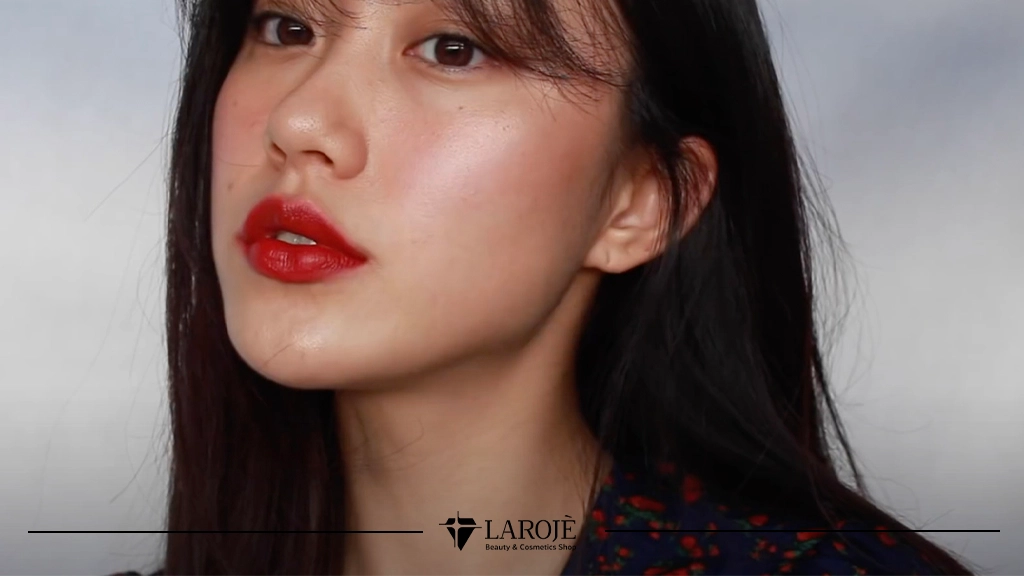 مقایسه آرایش مینیمال با و بدون ریمل