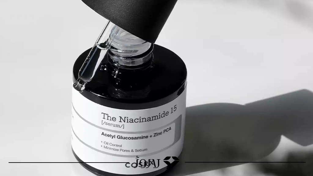 ویتامین C یا نیاسینامید؟ کدام برای لک‌های تیره بهتر است؟